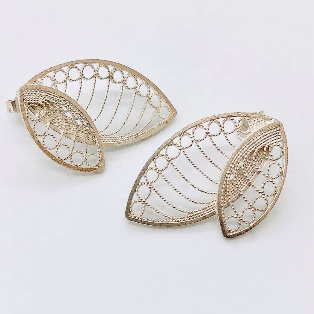 Gaviota Earrings BUENAVENTURA SILVER STUD EARRINGS