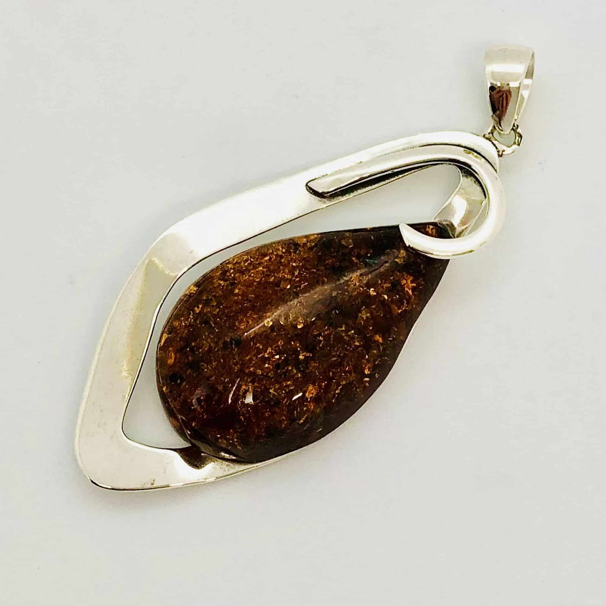 Beautifully Gifted Amber Pendant CLASSIC COGNAC AMBER and silver pendant