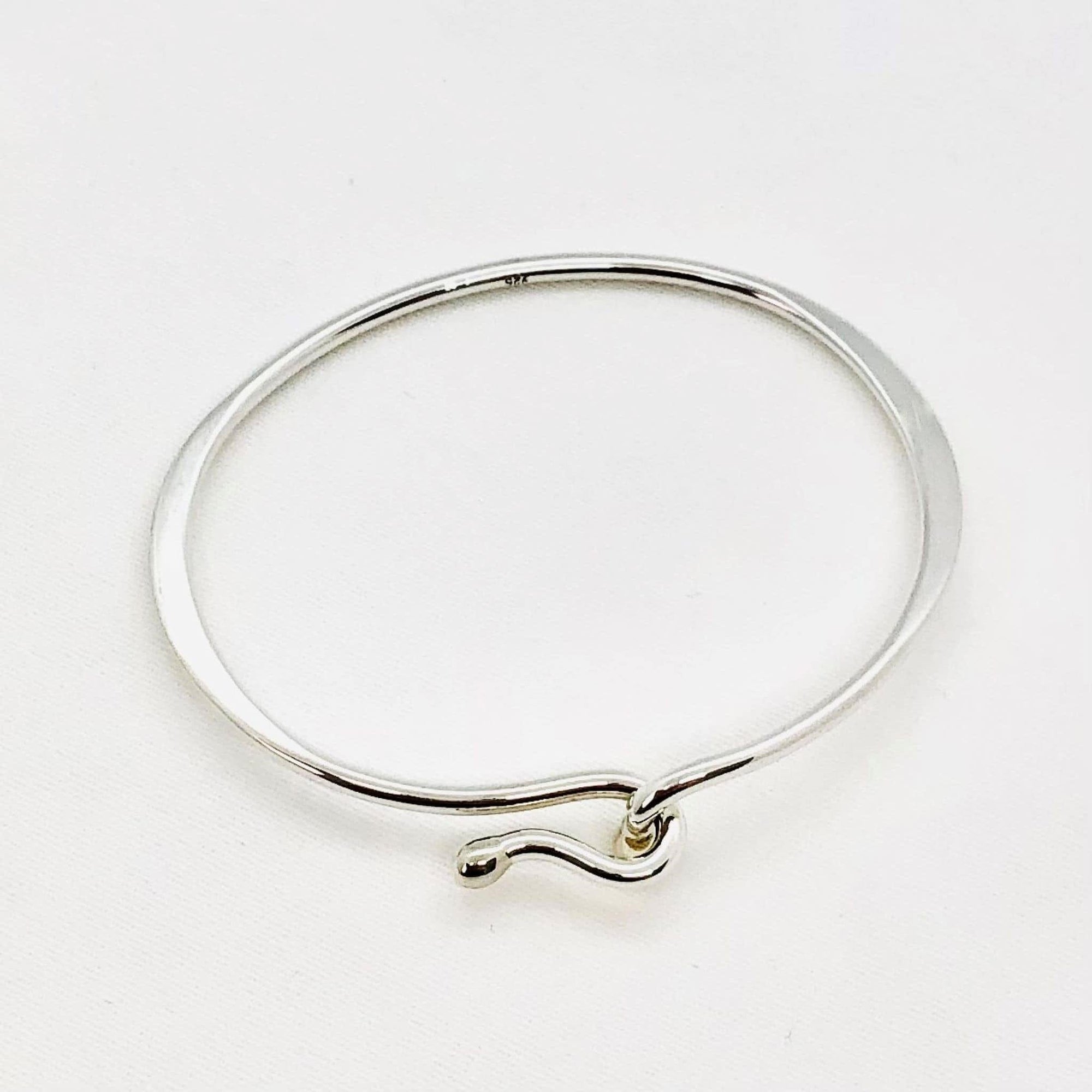 Beautifully Gifted Bangle DIVINE HOOK silver bangle