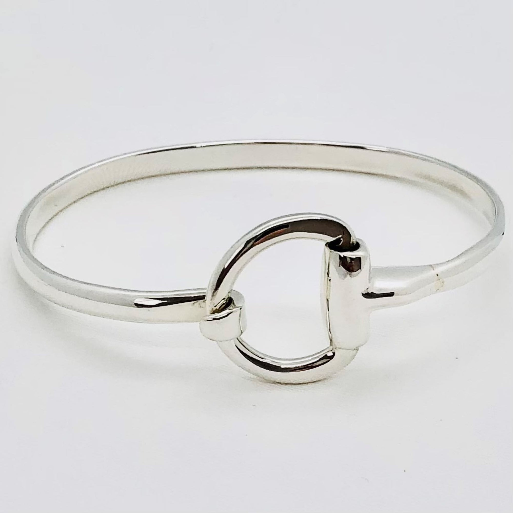 Beautifully Gifted Bangle HORSEBIT  CLASP silver bangle