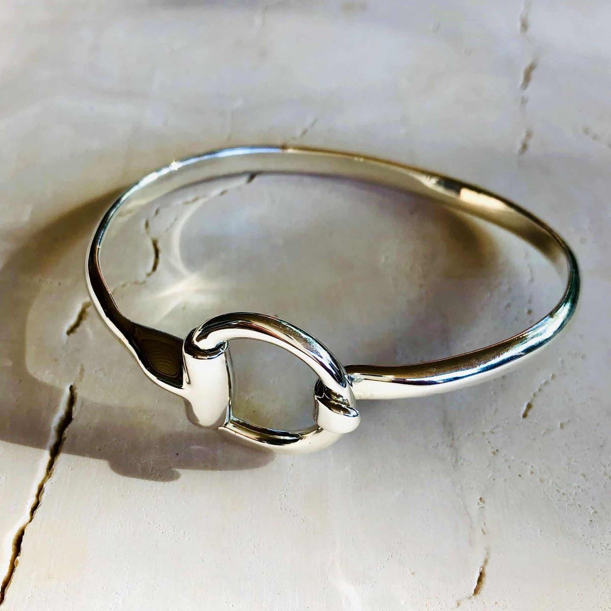 Beautifully Gifted Bangle HORSEBIT  CLASP silver bangle