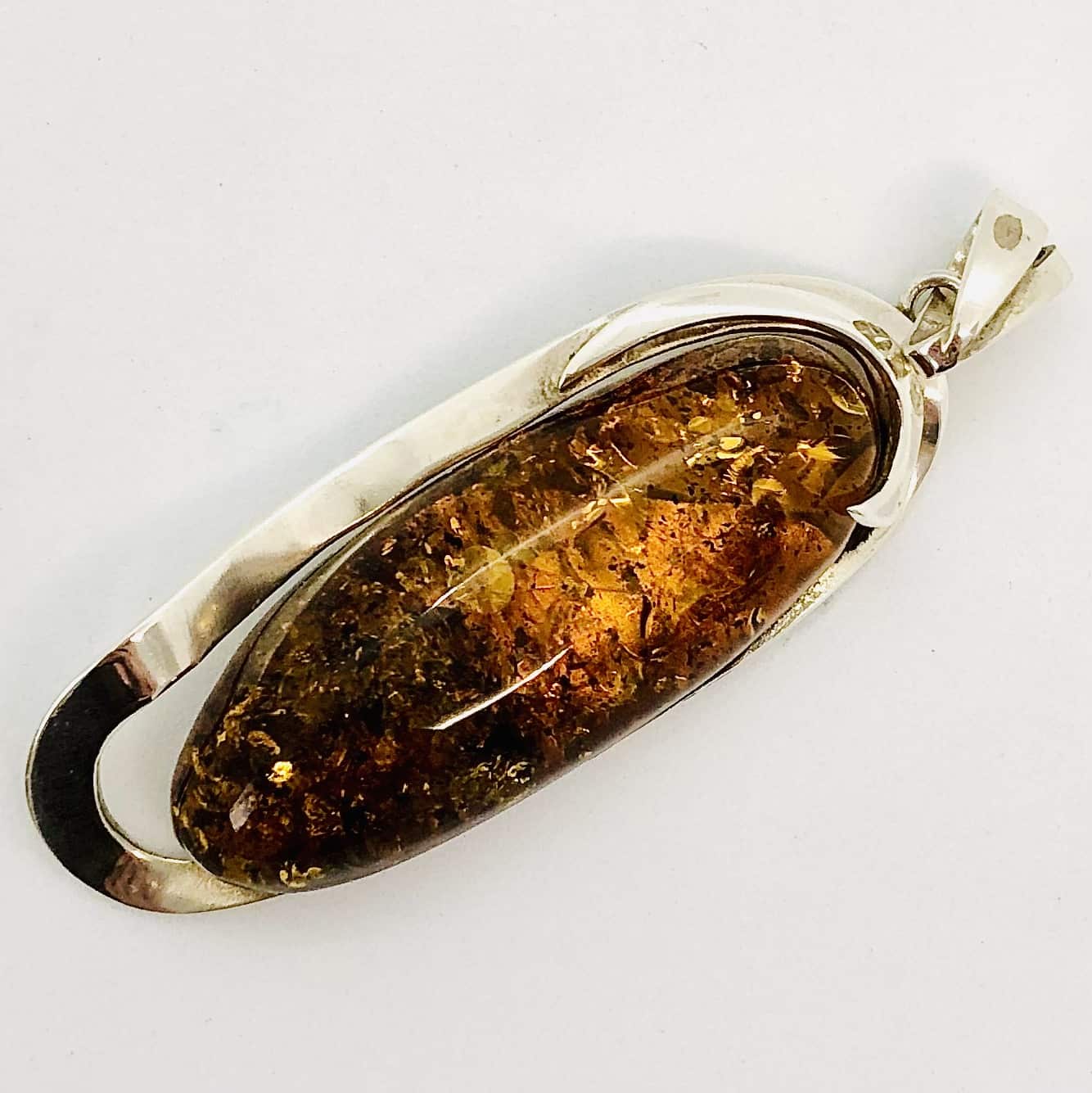 Beautifully Gifted Jewellery CONGNAC AMBER and silver pendant